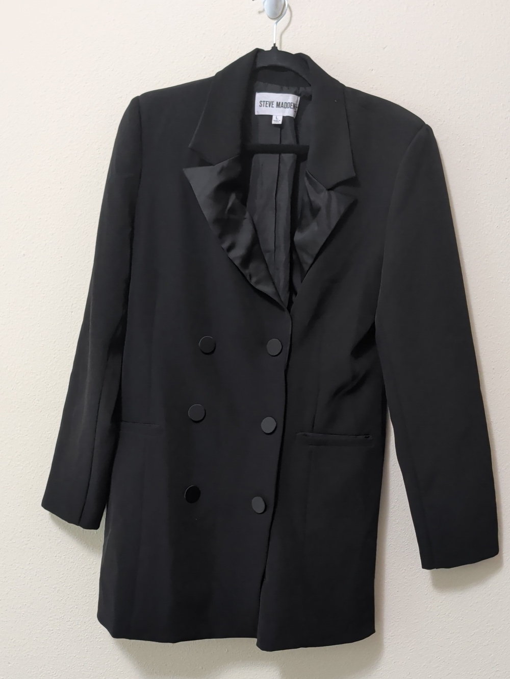 Steve Madden Black Satin-Lapel Double Breasted Blazer